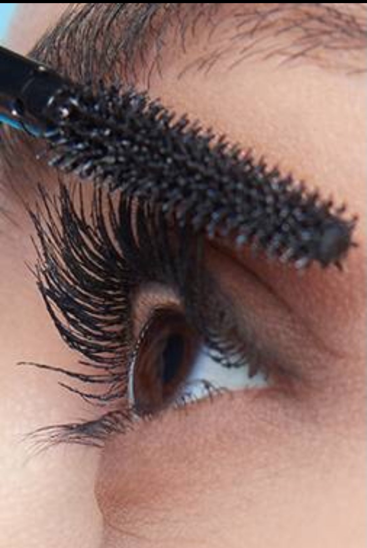 Essence i love extreme crazy volume mascara