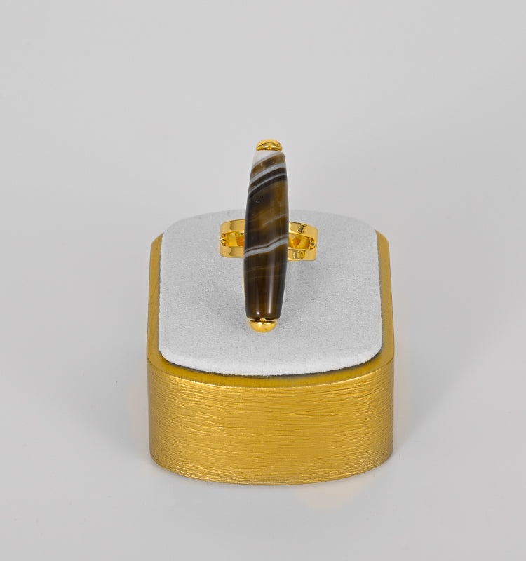 Stylish Brown and White Striped Stone Ring Suitable for Women in the Middle East Gold-plated Ring _ someta collection