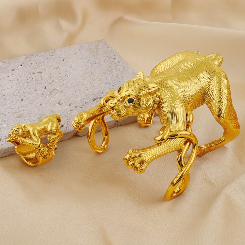 Leopard Bangle with Ring Jewelry Set for Women Dubai Gold Color Cuff Bangle Cocktail Ring