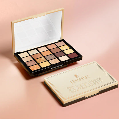 Character Shadow Gallery 20 Color Eyeshadow Palette