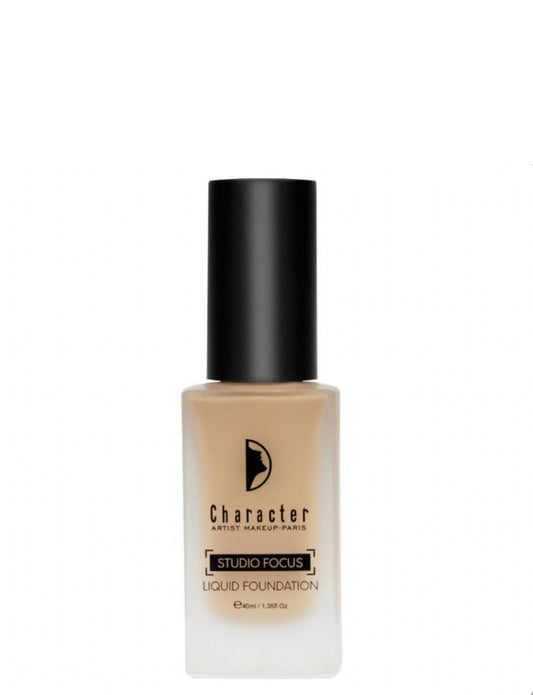 Character Studio Focus Liquid Foundation